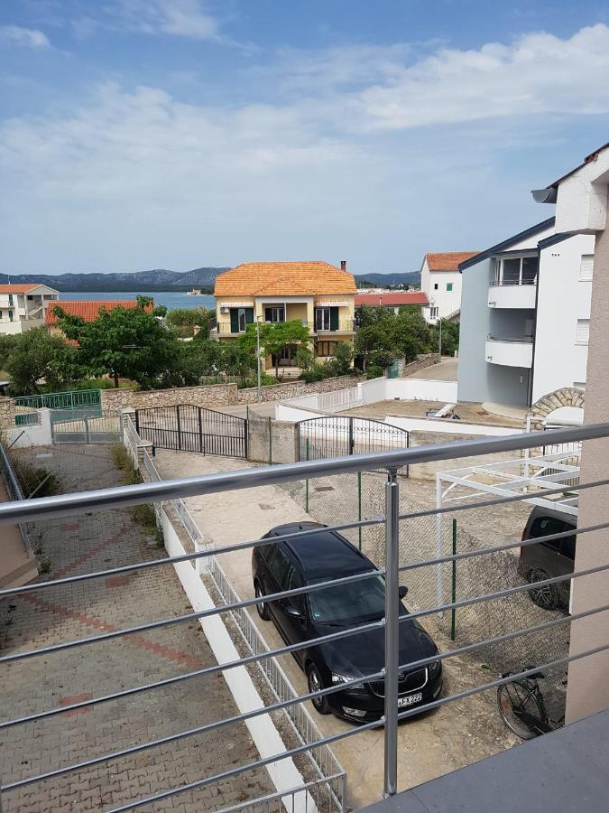 Apartmani Tamaris ムルテル エクステリア 写真