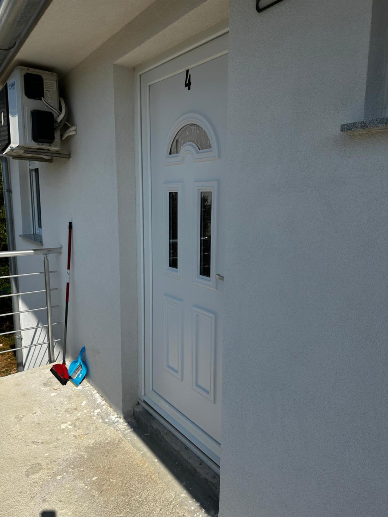 Apartmani Tamaris ムルテル エクステリア 写真